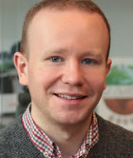 Headshot of Alan